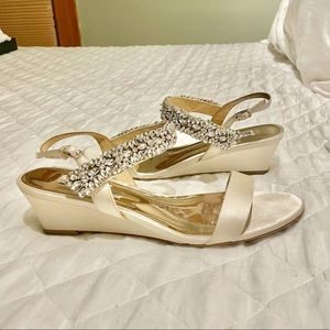 Badgley Mischka Larisa Wedge Sandals